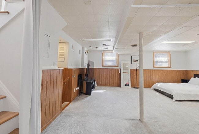 Building Photo - 1506 W Palm Dr