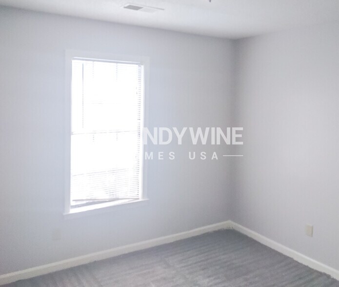 Building Photo - 4527 Hickory Branch Dr