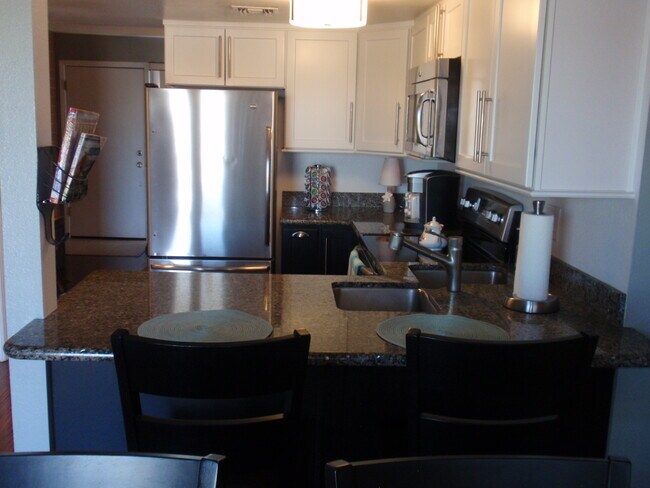 Building Photo - 89 Acoma Blvd S