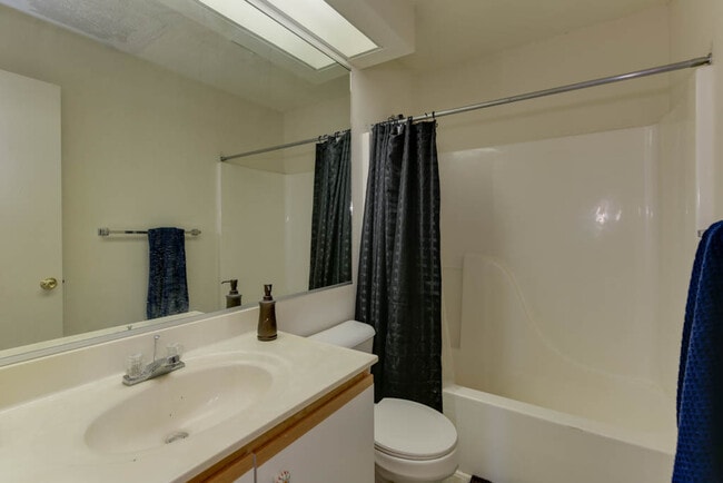 Building Photo - 3825 Rivanna River Reach