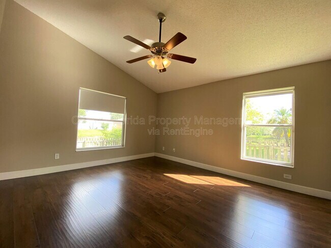 Building Photo - 225 Wild Pine Point