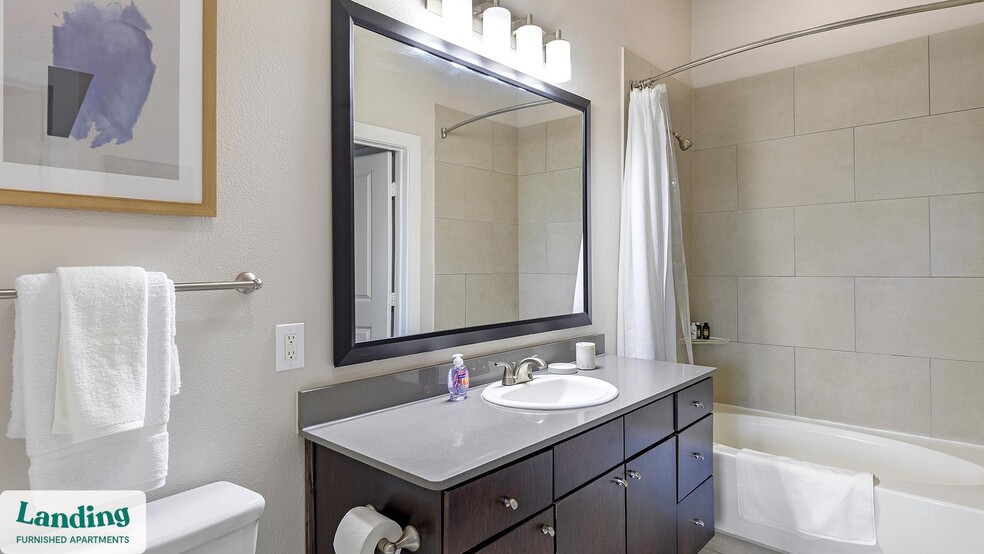 Building Photo - 3501 Ross Ave