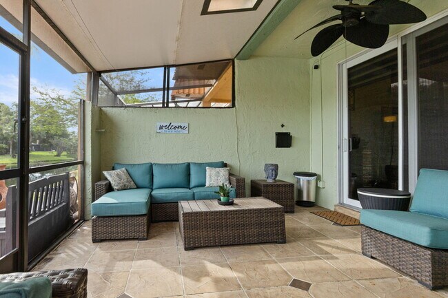 Building Photo - 9119 Limetree Ln