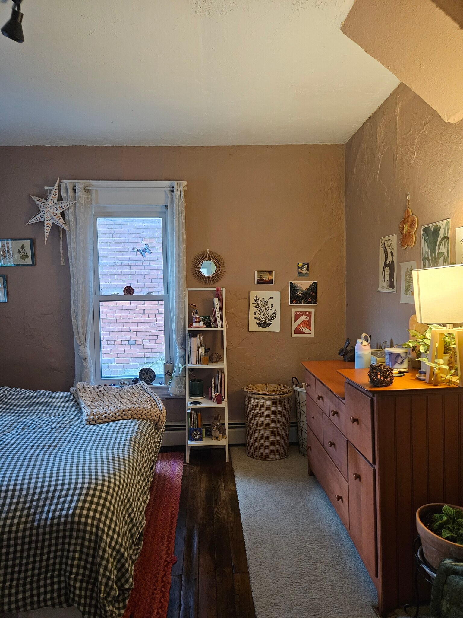 Building Photo - 121 N Lancaster St