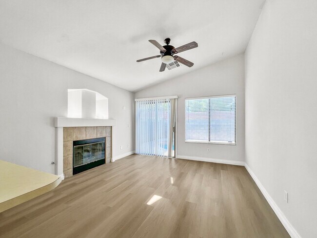 Building Photo - Comfortable 3-Bed, 2-Bath Home