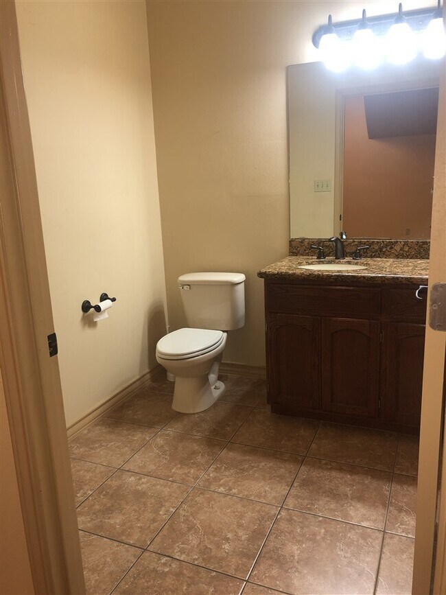 Building Photo - 8216 Casa Verde Rd