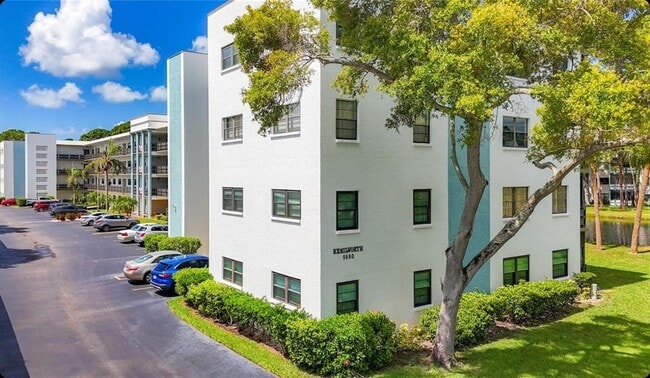 Building Photo - 5980 80th St N