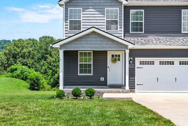 Building Photo - 2961 Lancelot Ln