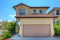 Building Photo - Beautiful 4-Bedroom Home in Gated Summerli...