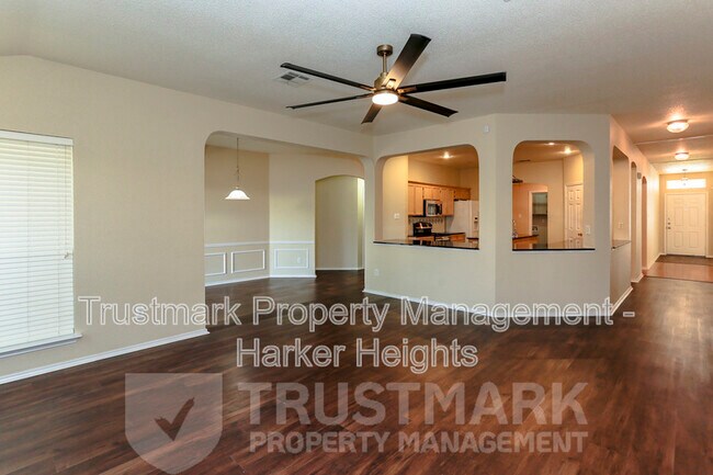 Building Photo - 2115 Wickiup Trail