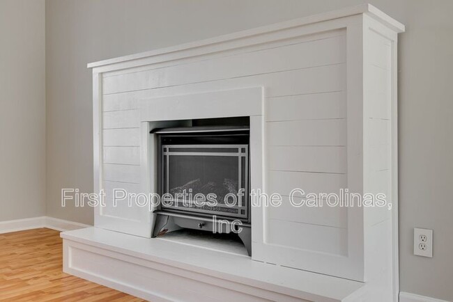 Building Photo - 1111 Quail Haven Dr