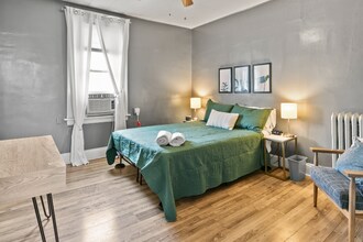 Building Photo - 2502 S 10th St