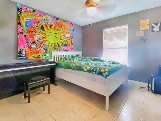 Building Photo - "Charming 3-Bedroom Home with Spacious Interior in San Marcos – Discover 1371 Sq Ft of Comfort!"