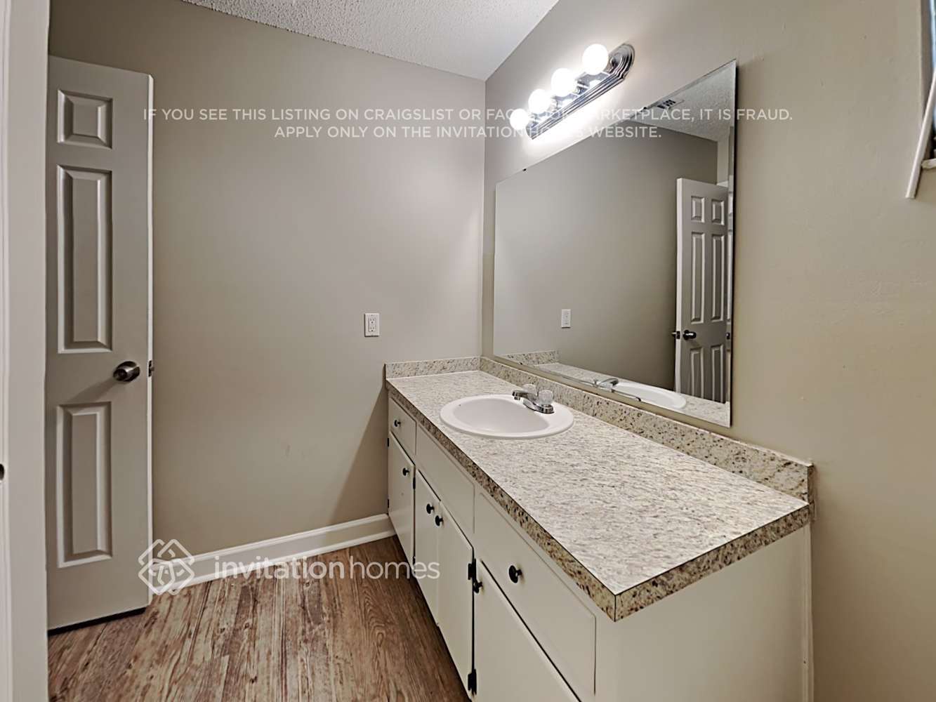 Building Photo - 1062 Lana Court