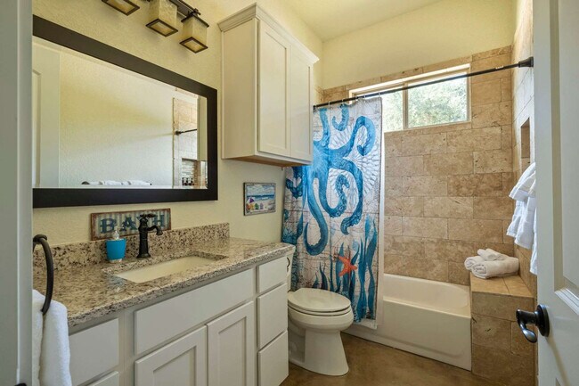 Building Photo - 1194 Vaquero Wy
