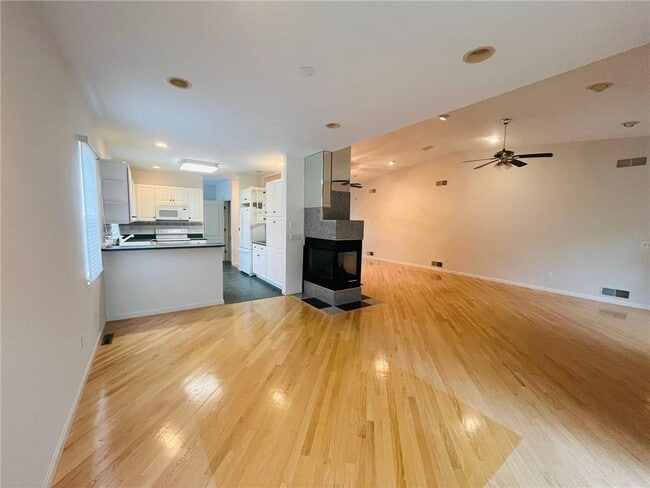 Building Photo - 108 Orchard Meadows Dr