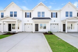 Building Photo - 2804 Summer Townes Wy