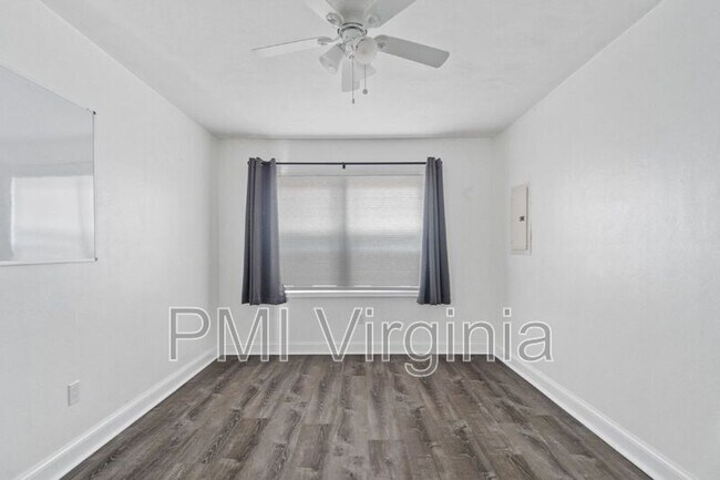 Building Photo - 1301 Hampton Blvd