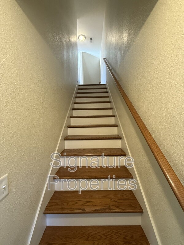 Building Photo - 3239 Granby St