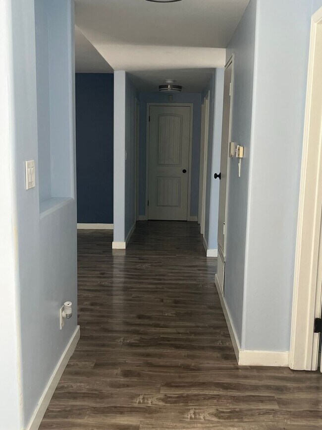 Building Photo - Single Family Home, 2 car attached garage!...