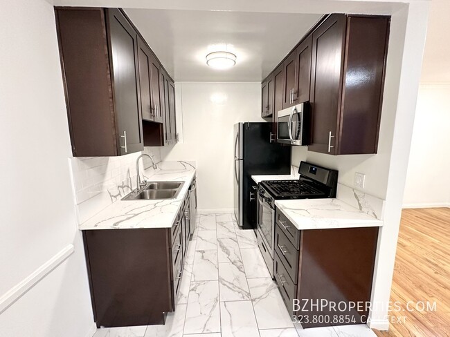 Building Photo - Brand New Renovated 1Bedroom 1Bathroom In ...