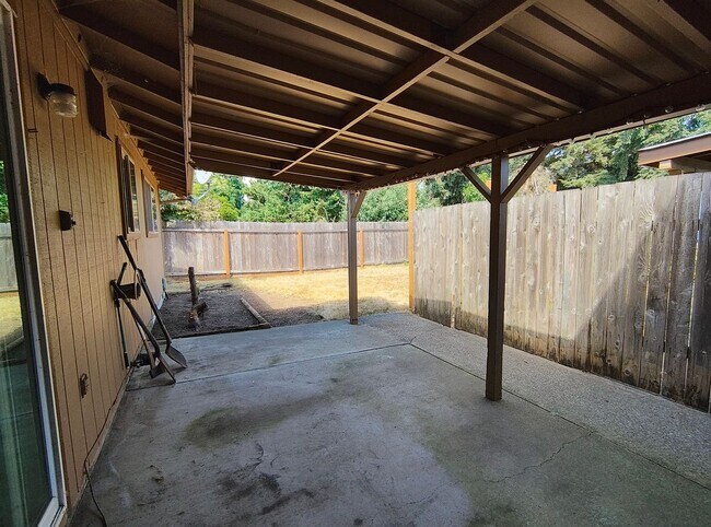 Building Photo - 2792wi