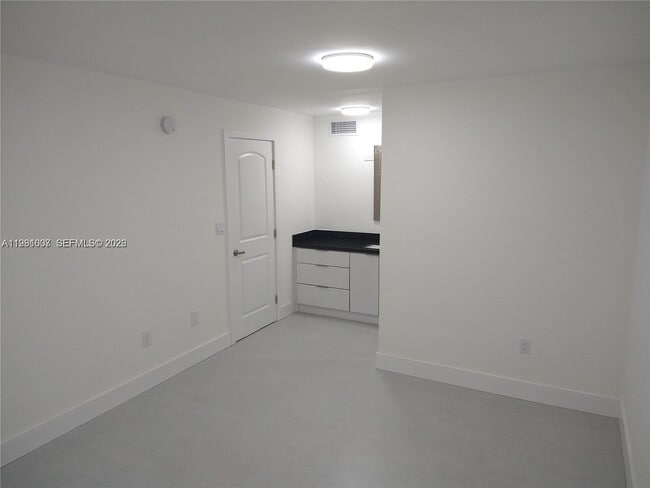 Building Photo - 19791 SW 114th Ave