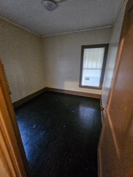 Building Photo - 797 Ogden Ave