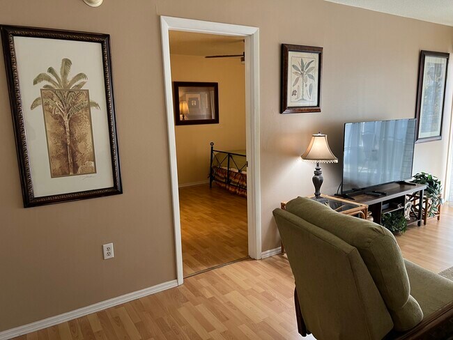 Building Photo - 2772 Woodgate Ln