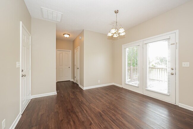 Building Photo - 3505 Perlino Dr