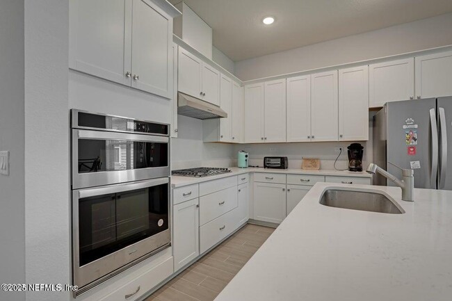 Building Photo - 4387 Sun Lily Ct