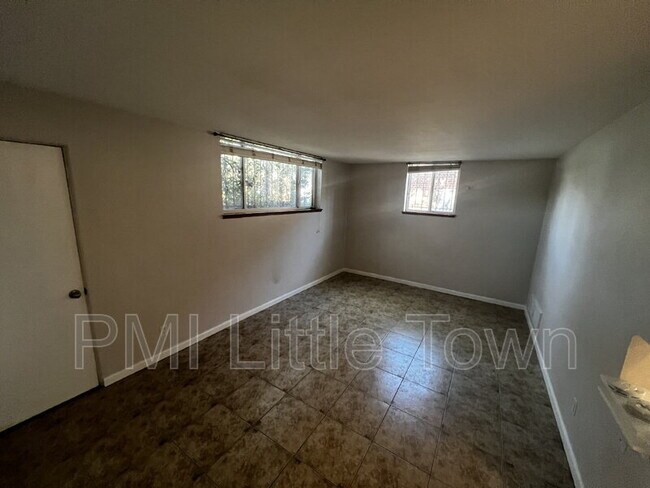 Building Photo - 3620 Hudson St