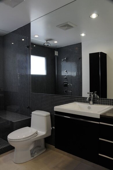 Building Photo - 9100 Whitworth Dr