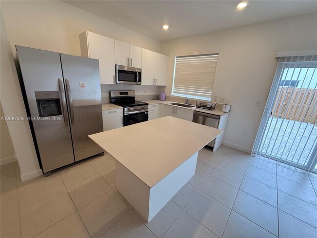 Building Photo - 35757 SW 178th Pl
