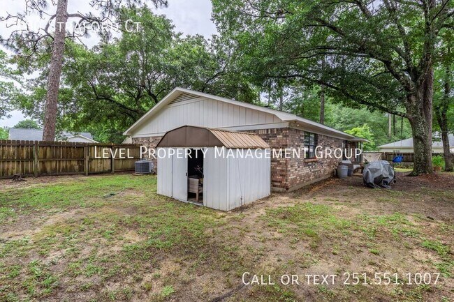 Building Photo - 100 Straford Ct