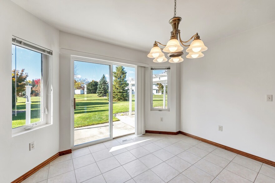 Building Photo - 234 Cavil Way