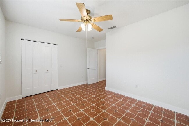 Building Photo - 7527 Hatteras Dr