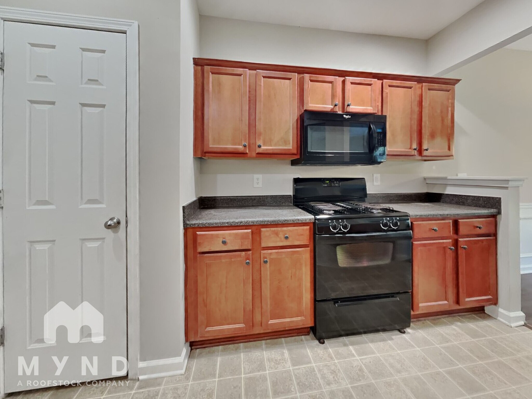 Building Photo - 5825 Sterling Ct