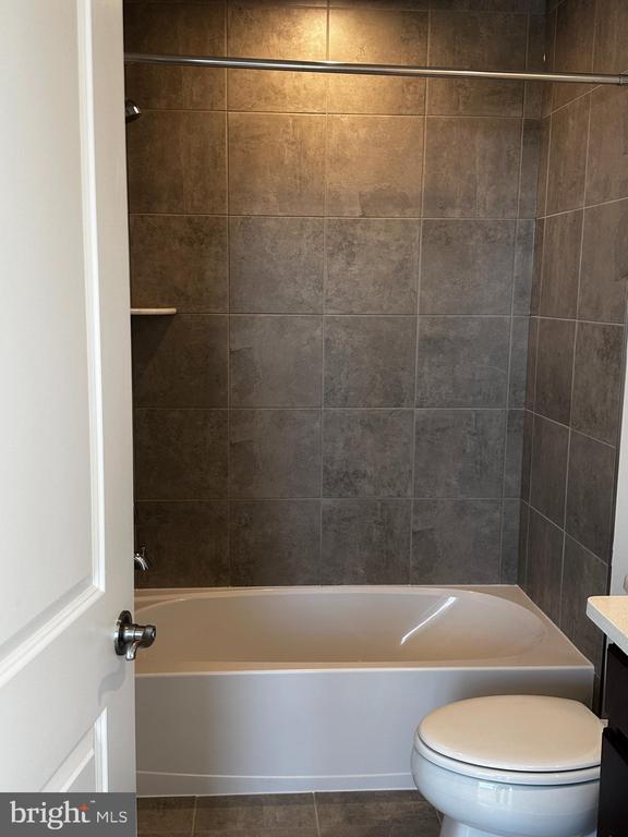 Building Photo - 3403 Whippitt Wy