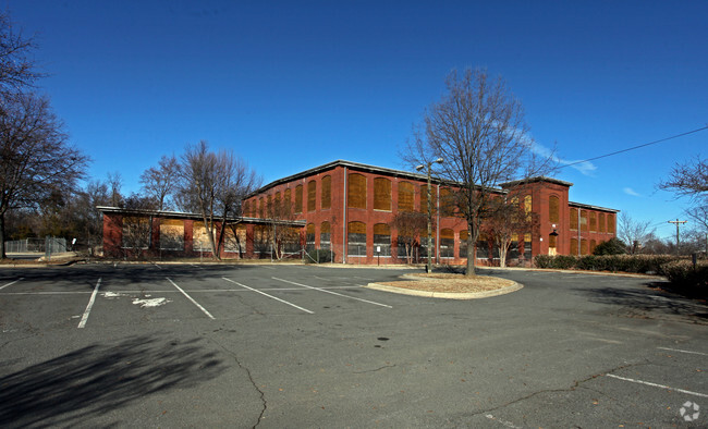 Building Photo - The Lofts at Noda Mills