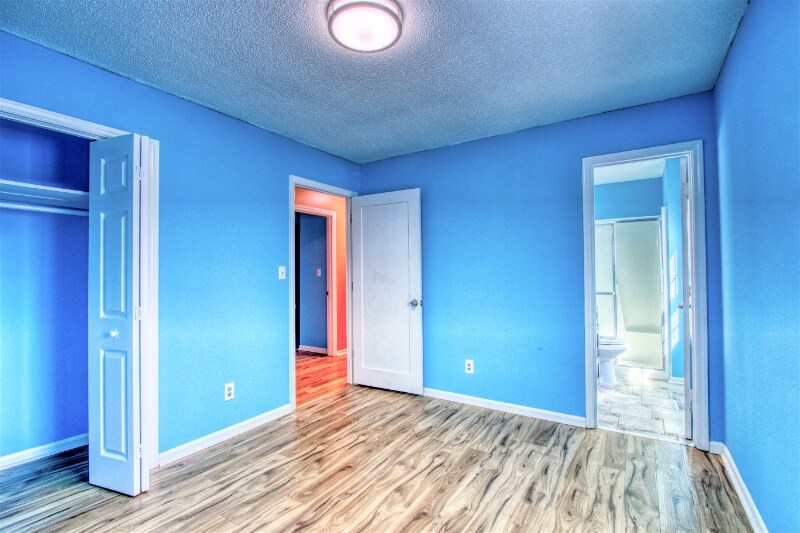 Building Photo - 209 Bayberry Ln