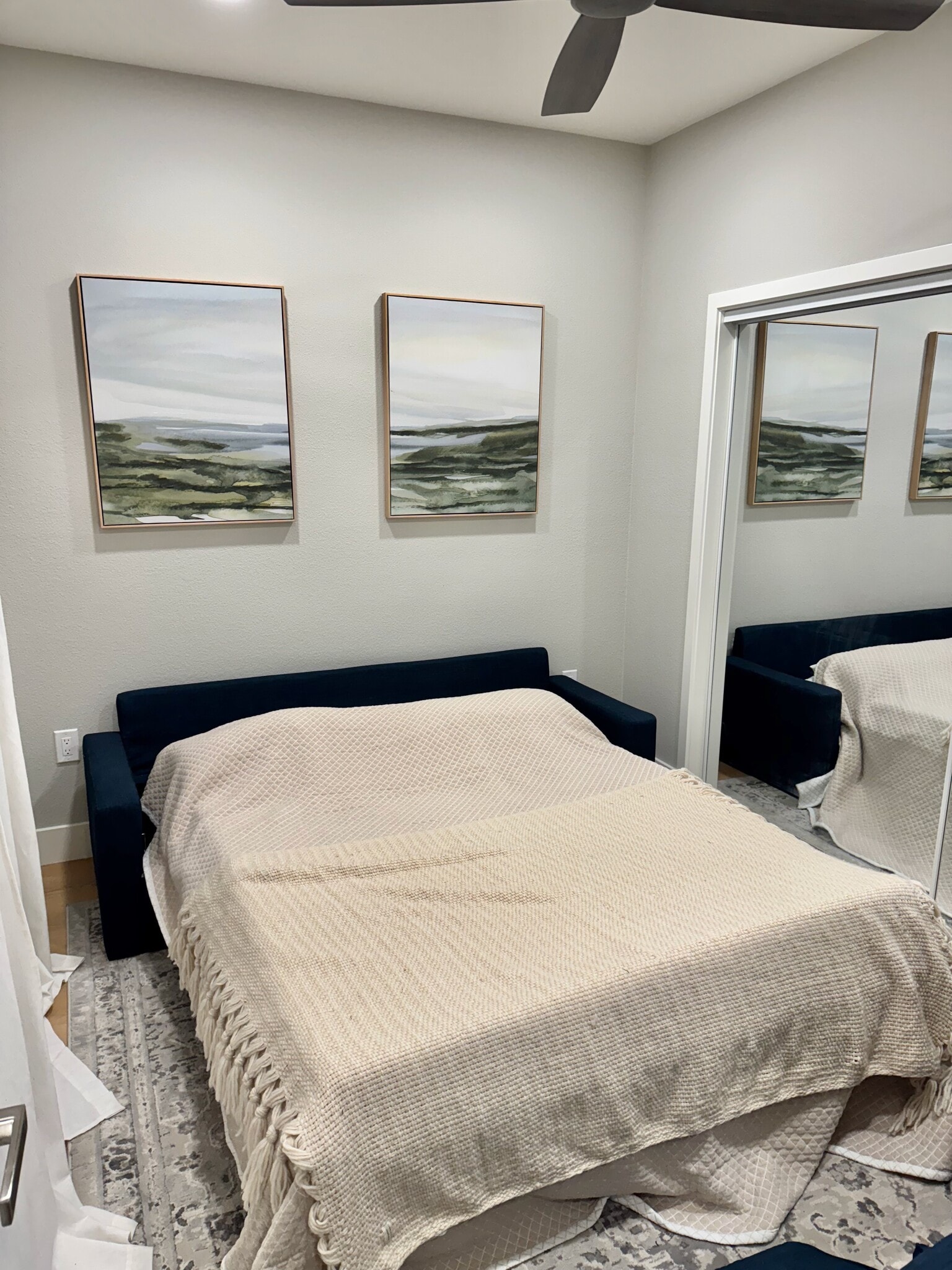 Fold out queen mattress - 711 N Hobson Ave