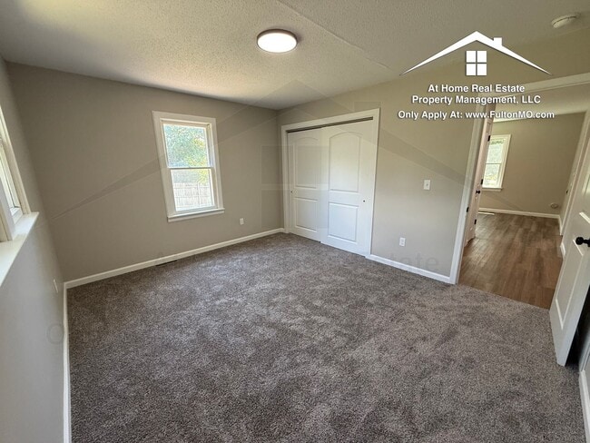 Building Photo - 1502 Forest Ave