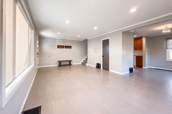 Building Photo - Remodeled 3-Bedrom Richland Alphabet Home ...