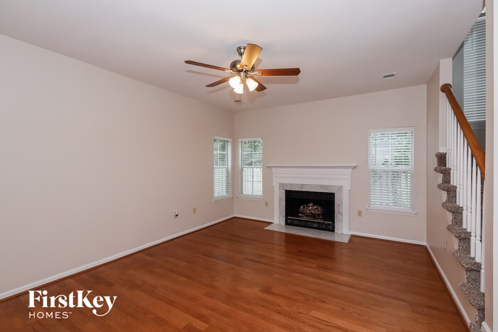Building Photo - 9024 Twilight Hill Ct