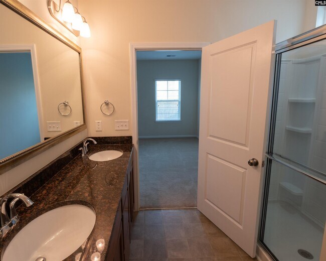 Building Photo - 1137 Portrait Hill Dr