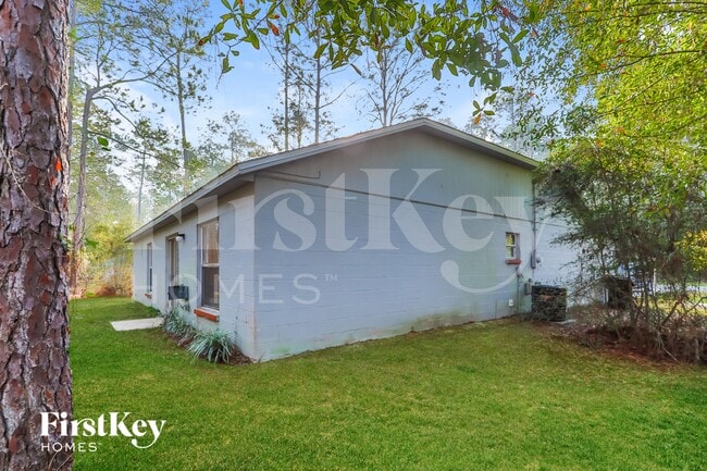 Building Photo - 15013 SE 25th Ave