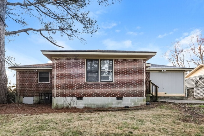 Building Photo - 1650 Bagpipe Pl