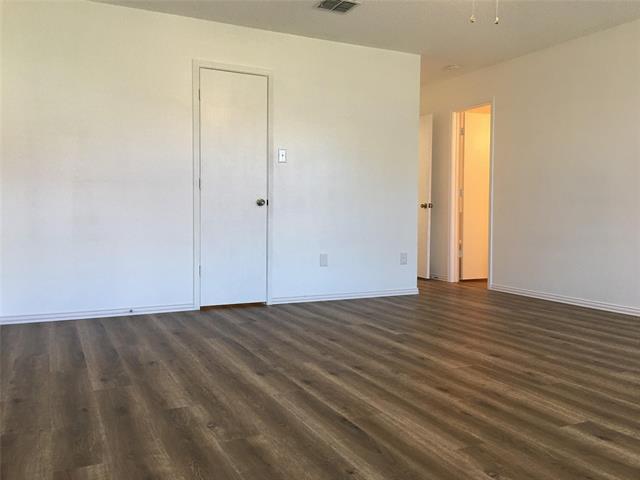 Building Photo - 1102 Chilton Dr