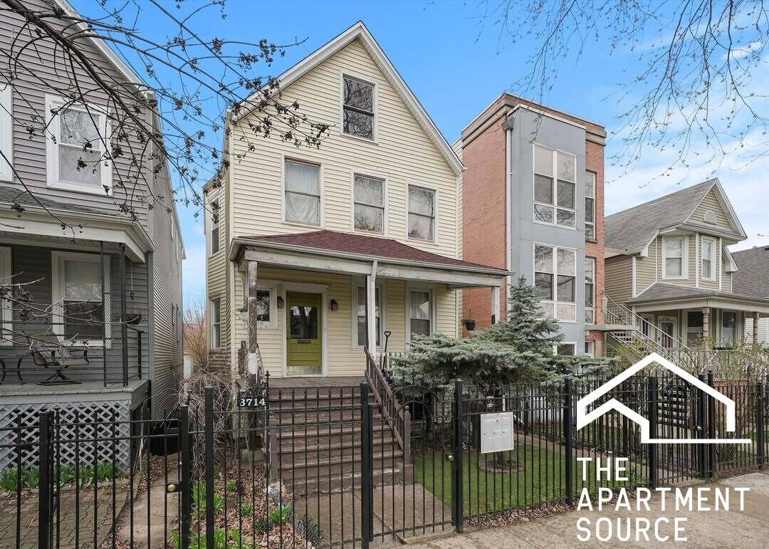 Building Photo - 3714 W Cortland St